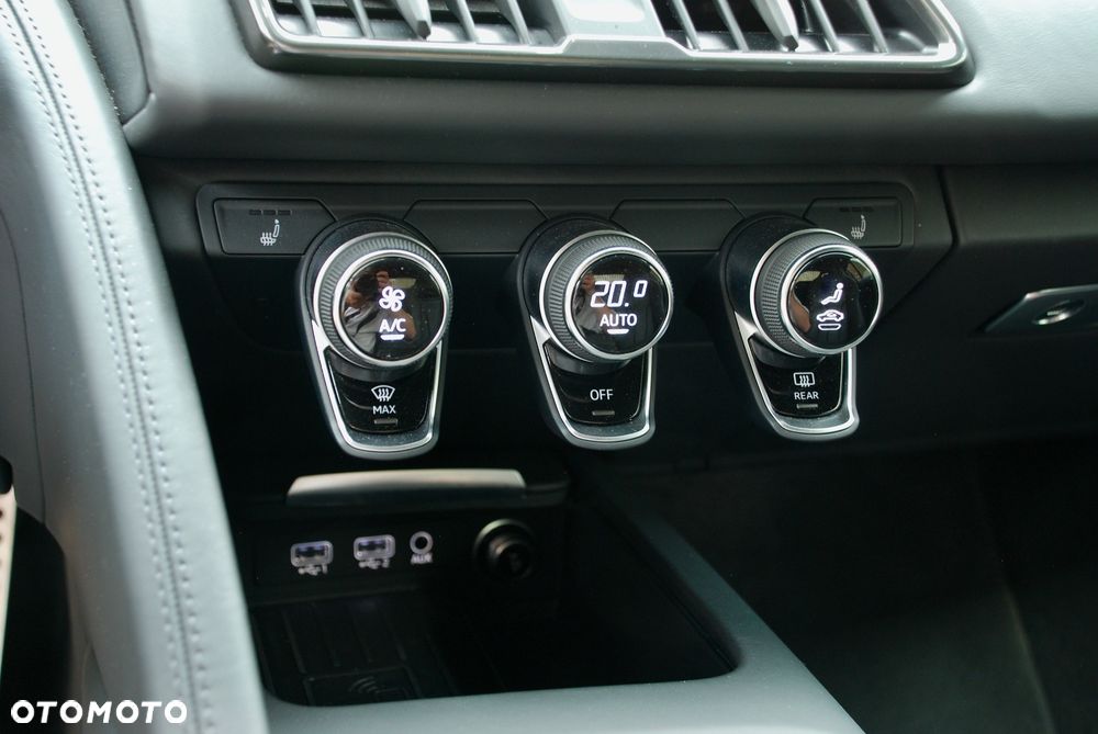 Audi R8 Coupé V10 Quattro Performance - 28