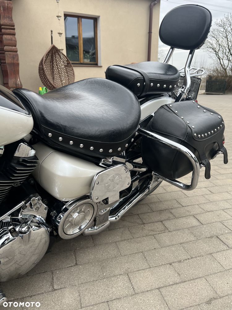 Yamaha Road Star - 4