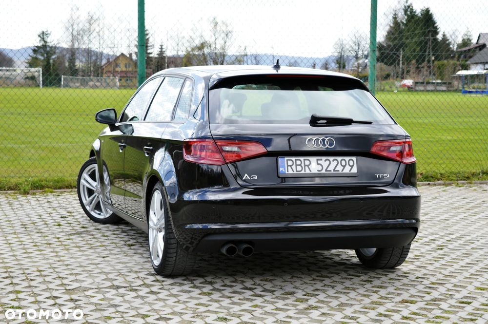 Audi A3 Sportback - 12
