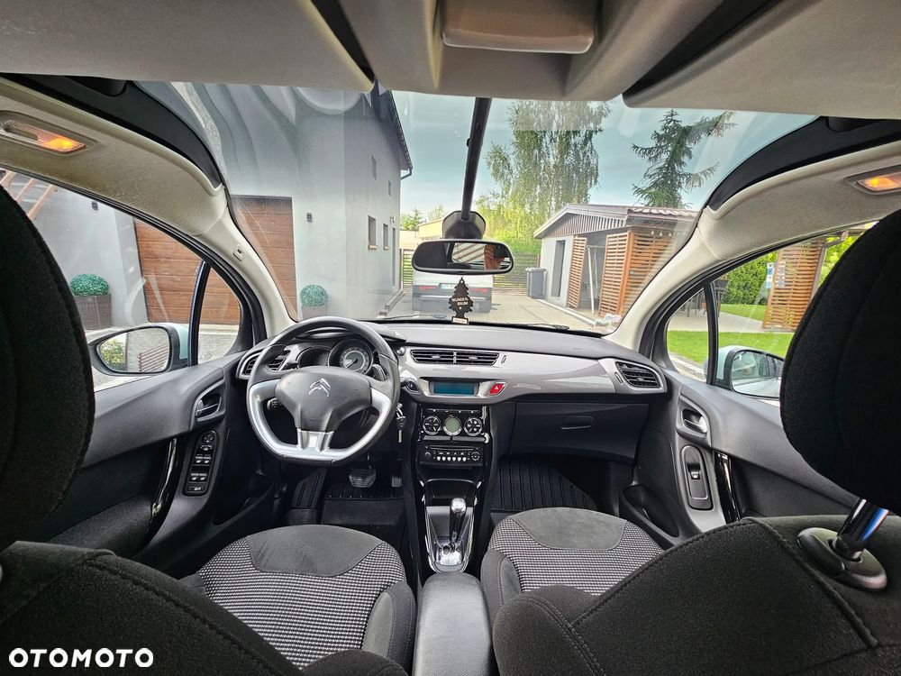 Citroën C3 1.4 VTi Exclusive MAP - 21
