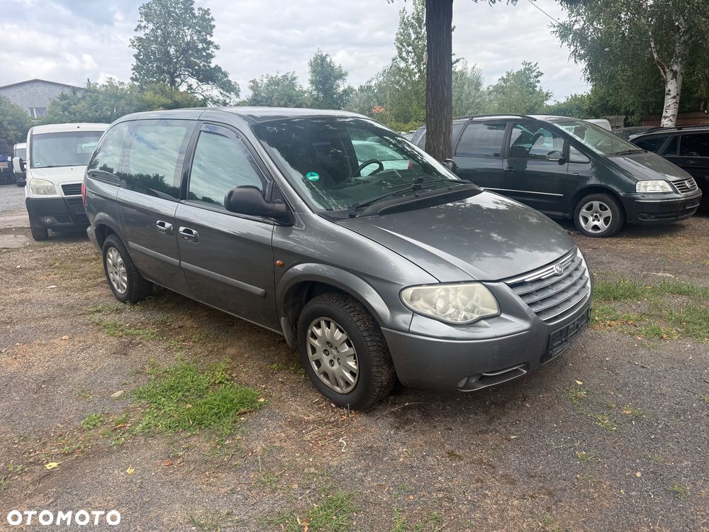 Chrysler Voyager 2.4 SE - 4
