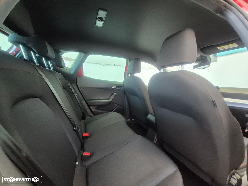 SEAT Arona 1.0 TSI FR - 32