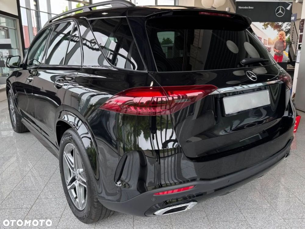 Mercedes-Benz GLE 300 d 4Matic 9G-TRONIC AMG Line - 4