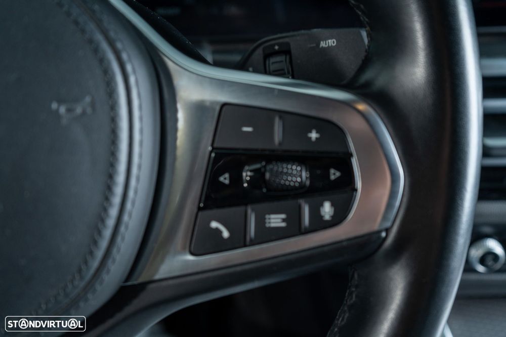 BMW i4 eDrive40 Pack Desportivo M - 23