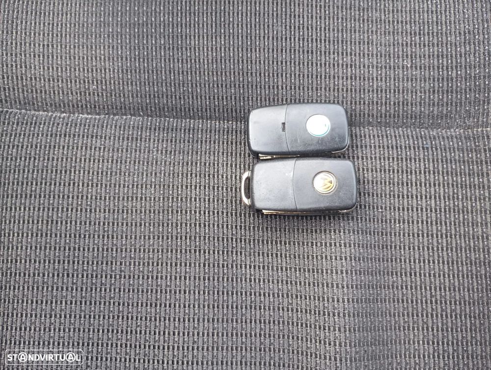 VW Bora 1.9 TDi Confortline - 7
