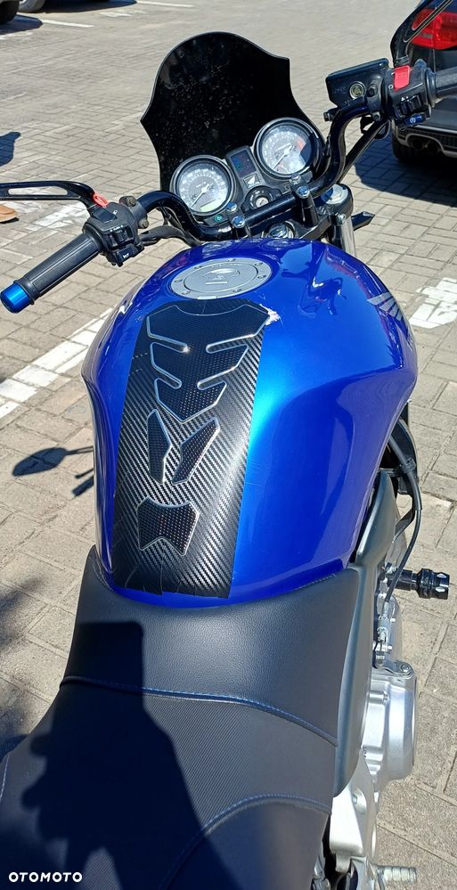 Honda CBF - 6