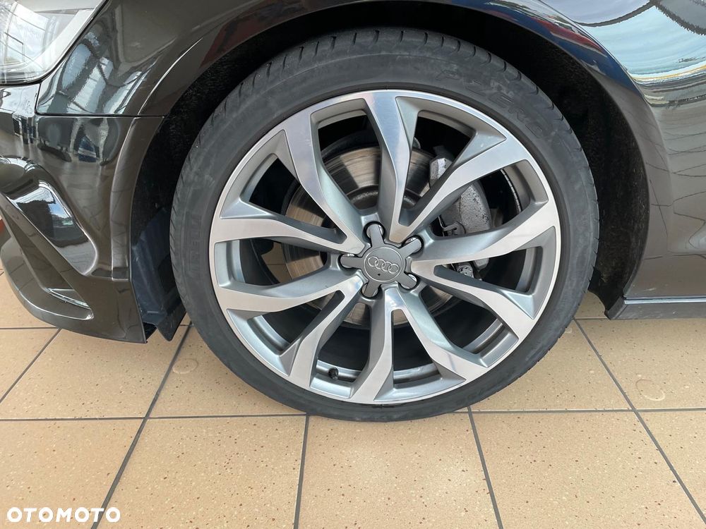Audi A6 Avant - 11