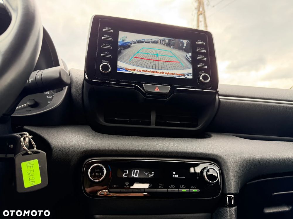 Toyota Yaris Hybrid 1.5 Comfort - 23