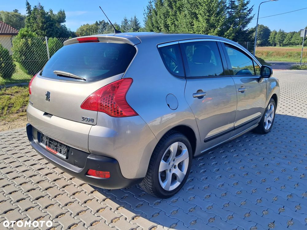 Peugeot 3008 HDi FAP 150 Platinum - 8