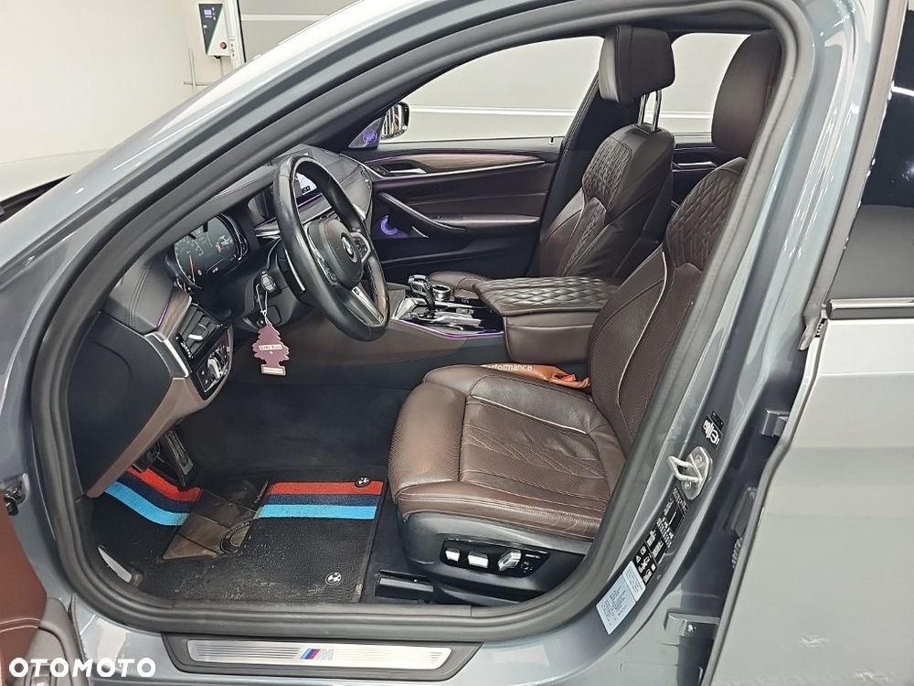 BMW Seria 5 530i xDrive M Sport Edition - 5