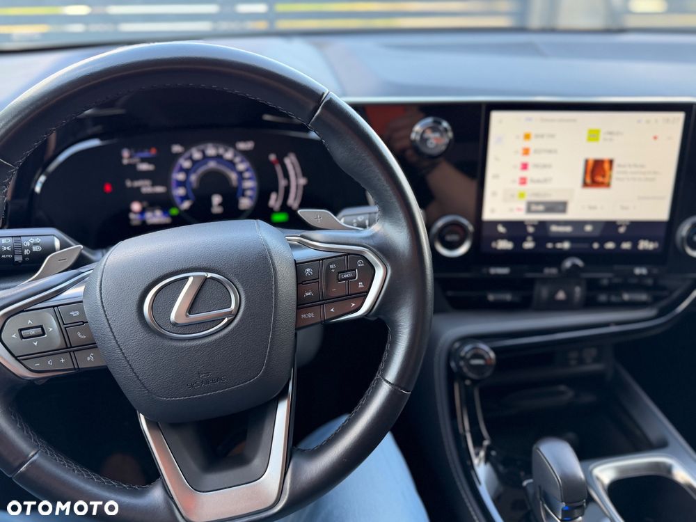Lexus NX 350h Prestige AWD - 14