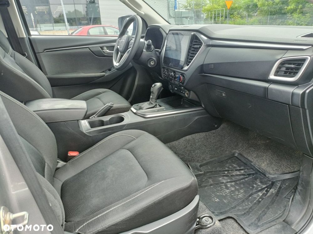 Isuzu D-Max 1.9 DC LS - 13