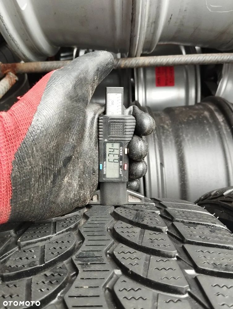 Bridgestone Blizzak LM-32 245 45 19 2szt - 3