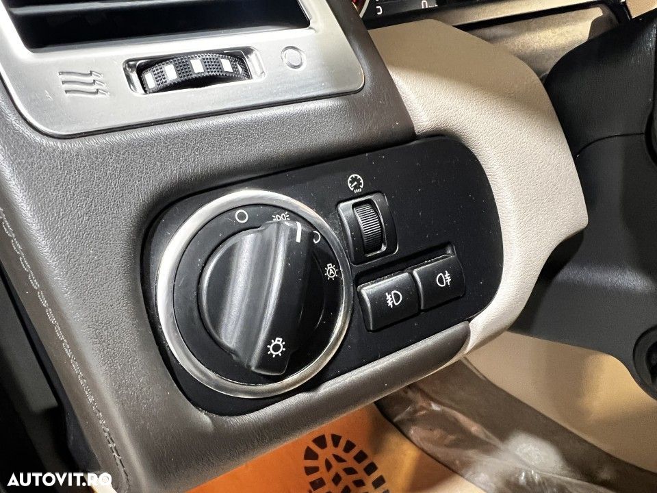 Land Rover Range Rover Sport - 12