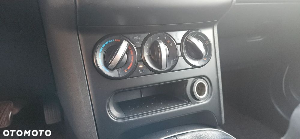Nissan Qashqai - 34