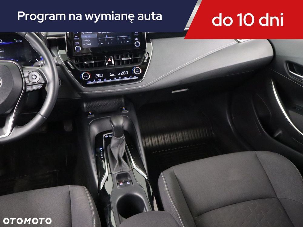 Toyota Corolla - 10