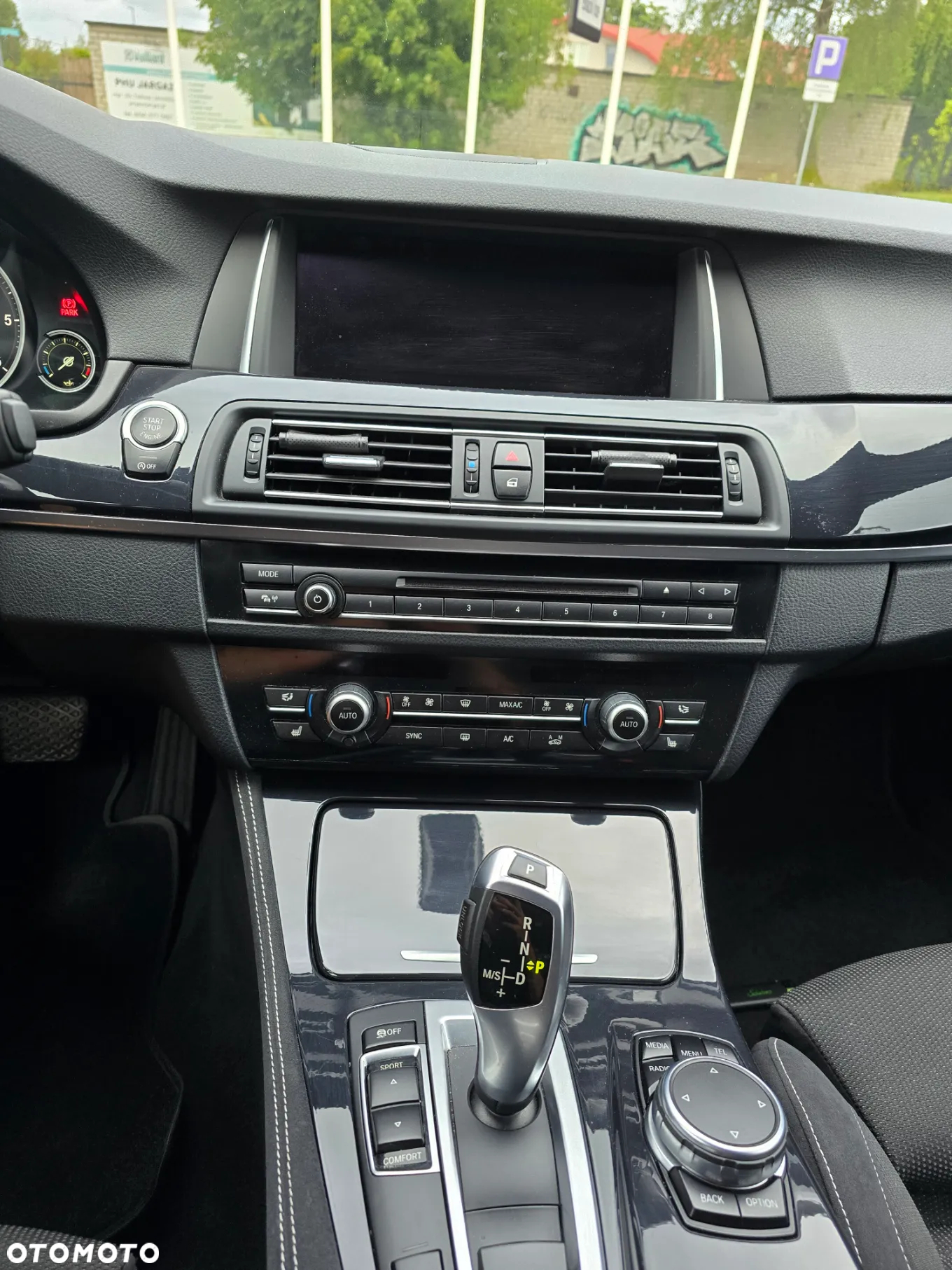 BMW Seria 5 520d xDrive M Sport sport - 13