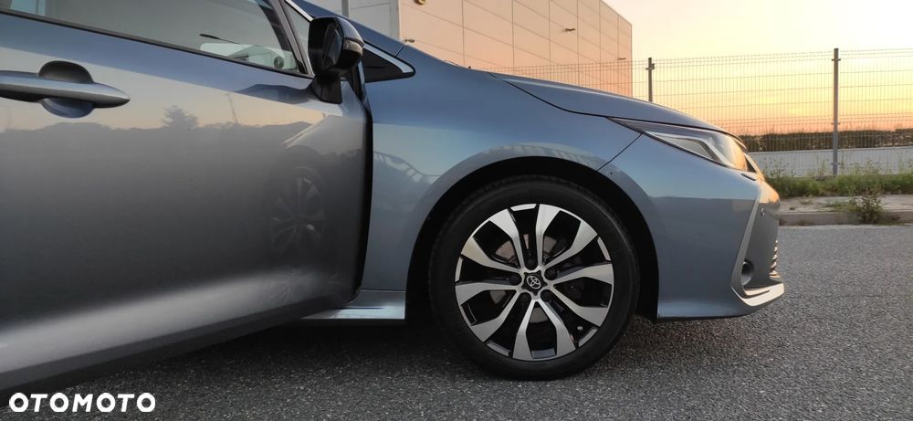 Toyota Corolla 1.6 Comfort - 26