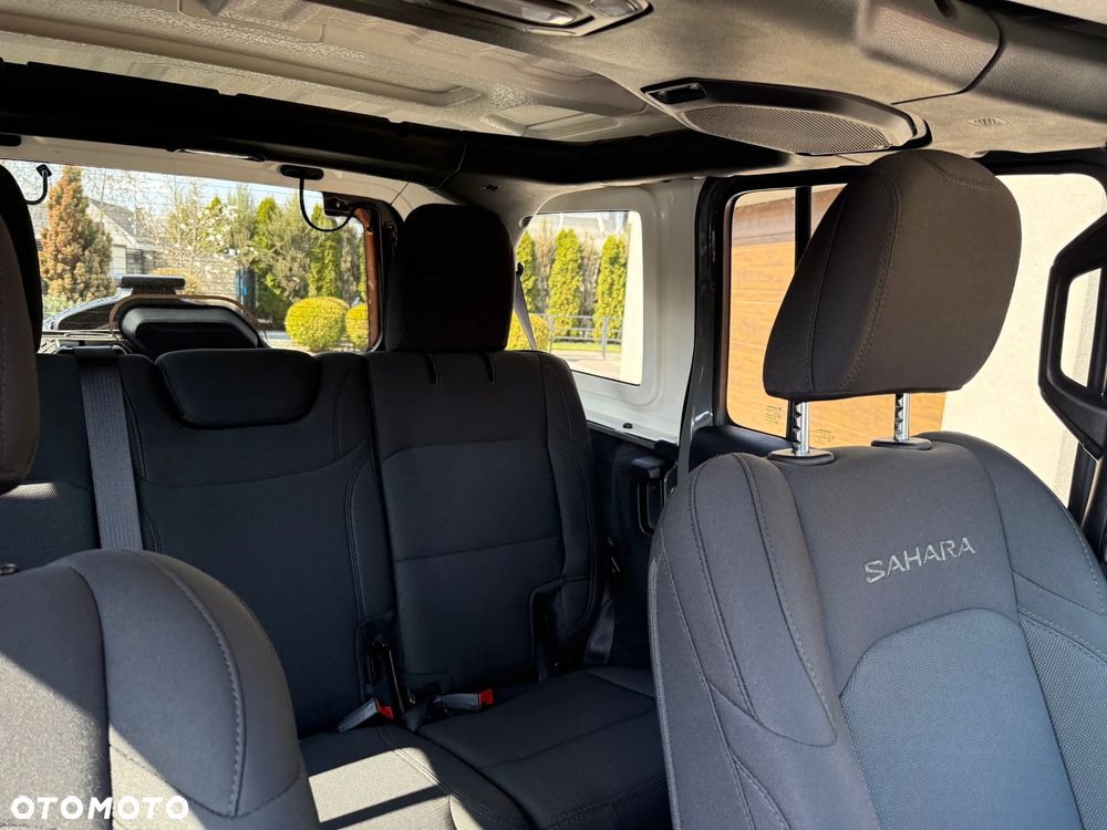Jeep Wrangler Unlimited GME 2.0 Turbo Sahara - 8