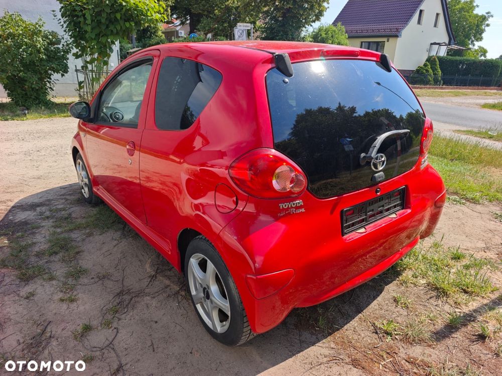 Toyota Aygo - 6