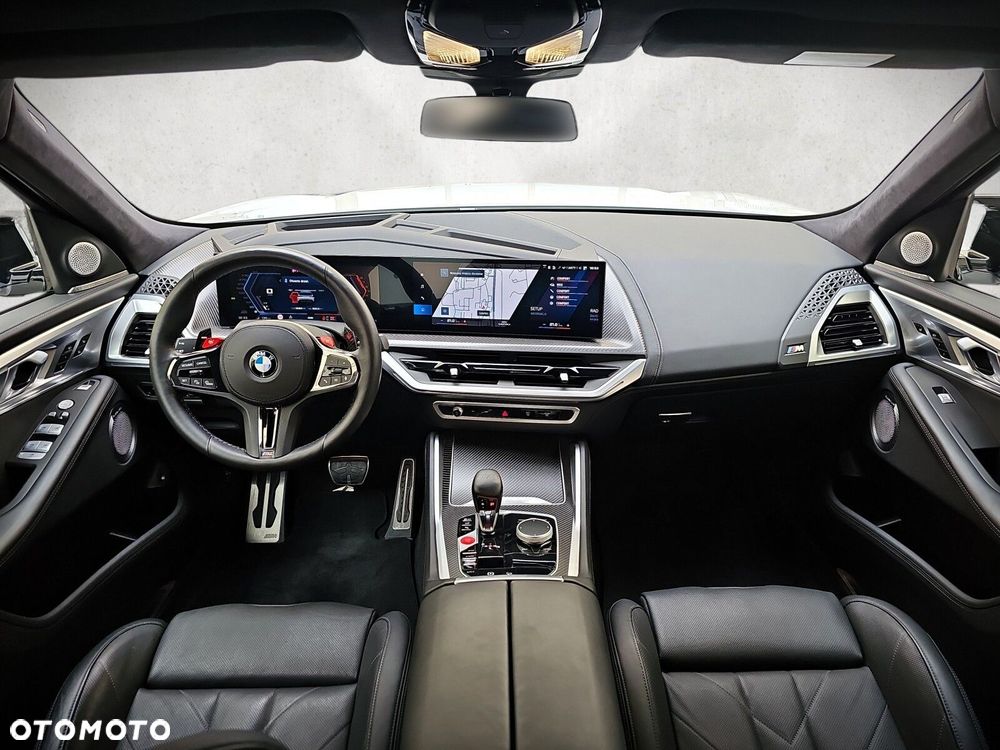BMW XM - 40