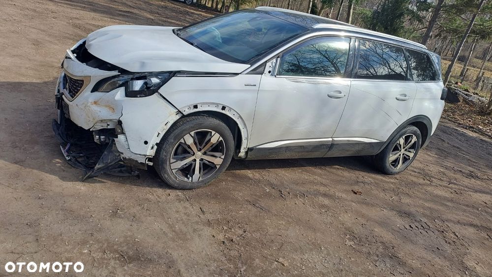 Peugeot 5008 HDI 150 Allure - 8