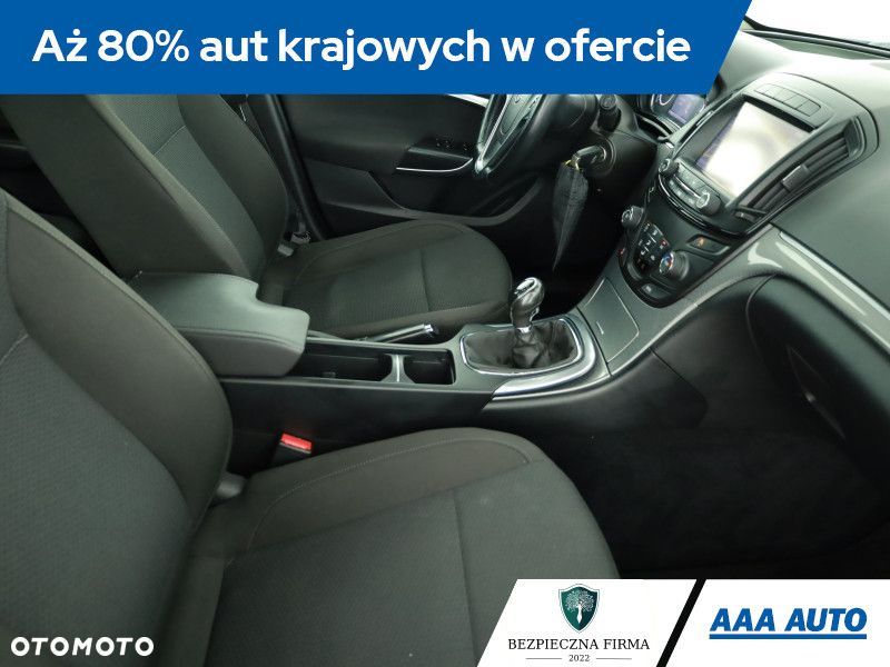 Opel Insignia - 11