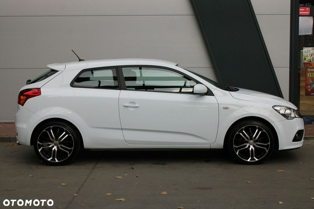 Kia ProCeed 1.4 CVVT Edition 7 - 5