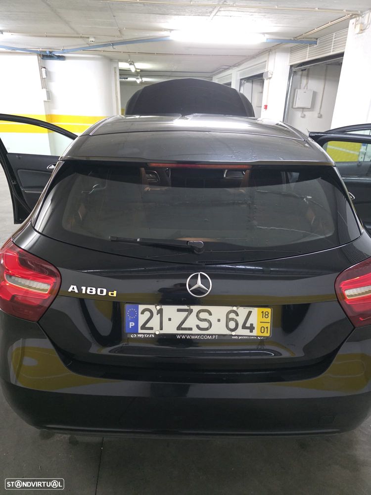 Mercedes-Benz A 180 d Urban - 3
