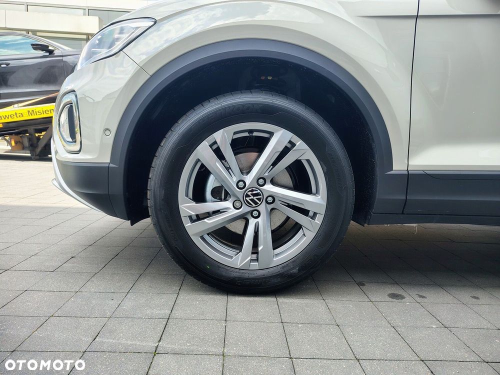 Volkswagen T-Roc - 8