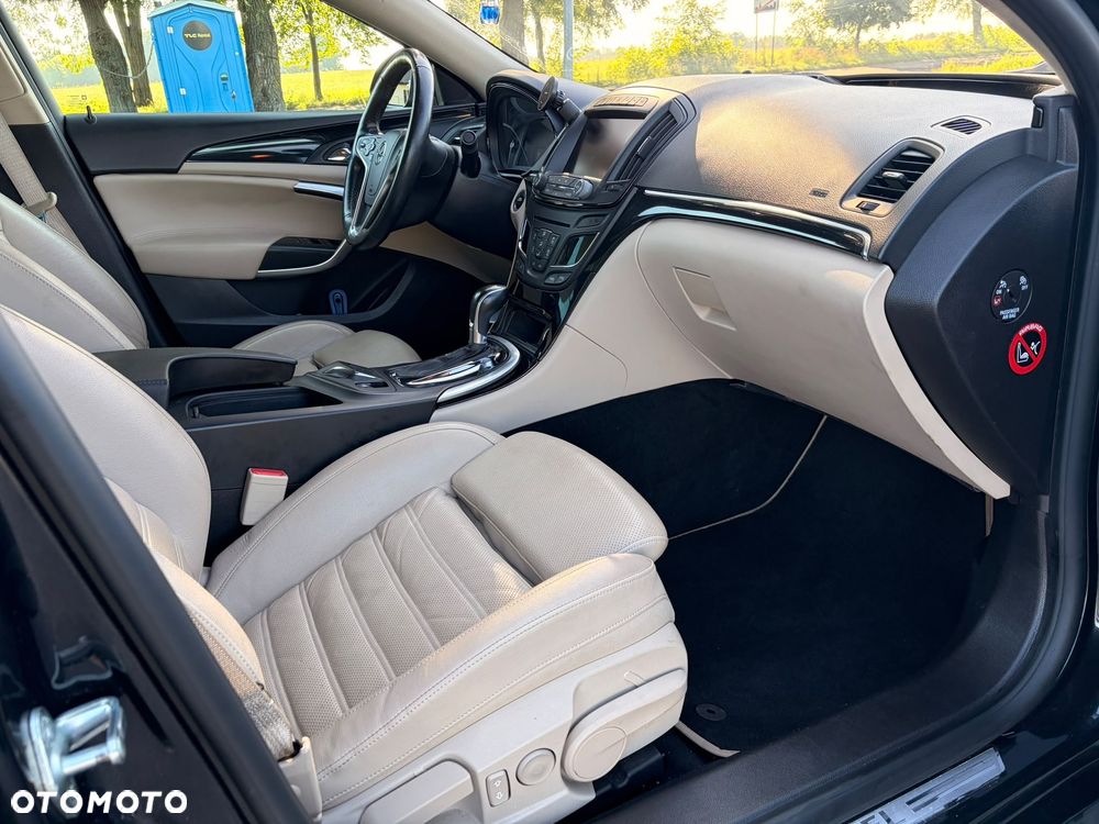 Opel Insignia 2.0 Turbo 4x4 Sport - 11