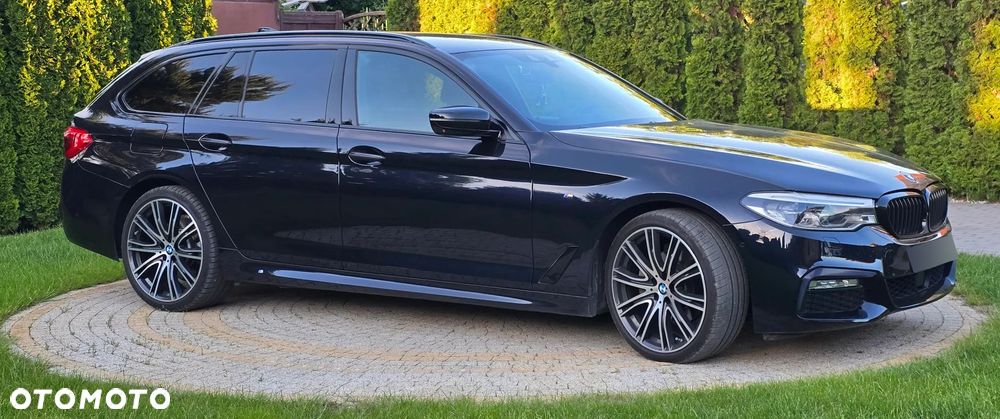 BMW Seria 5 520d xDrive mHEV M Sport sport - 2