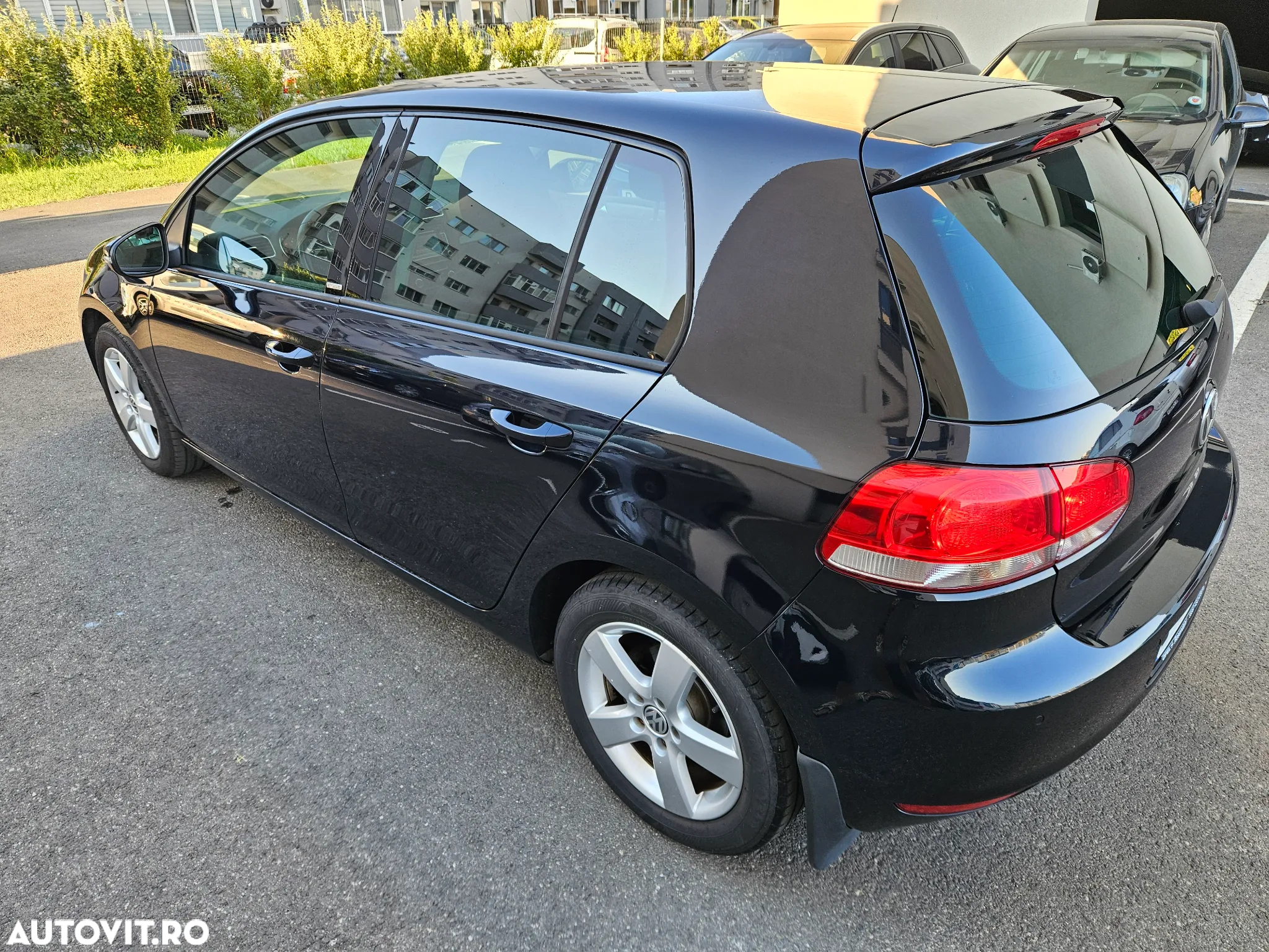 Volkswagen Golf Variant 1.6 TDI DPF Style - 6
