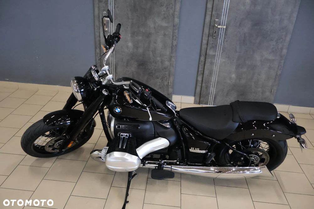 BMW R - 19