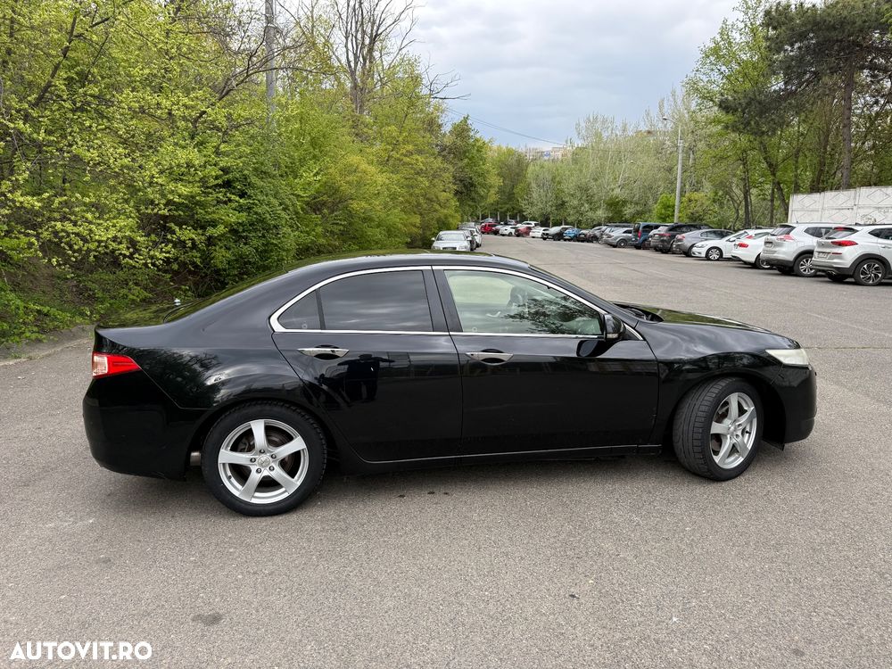 Honda Accord 2.0i MT Executive Navi - 5