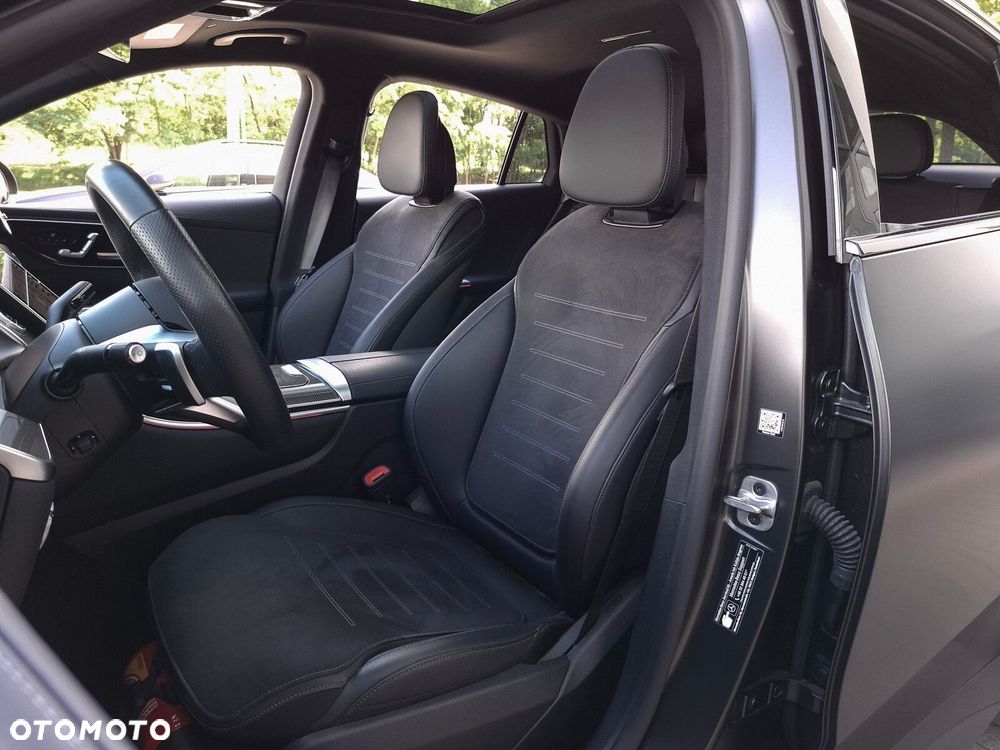 Mercedes-Benz GLC 220 d mHEV 4-Matic AMG Line - 13