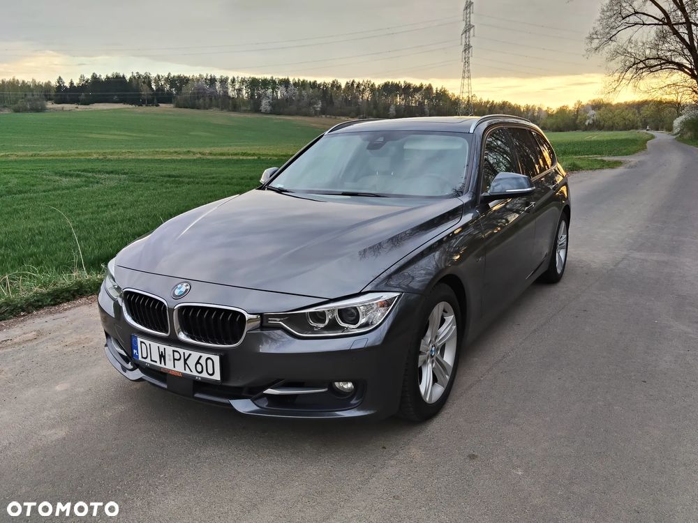 BMW Seria 3 330d Sport Line - 30