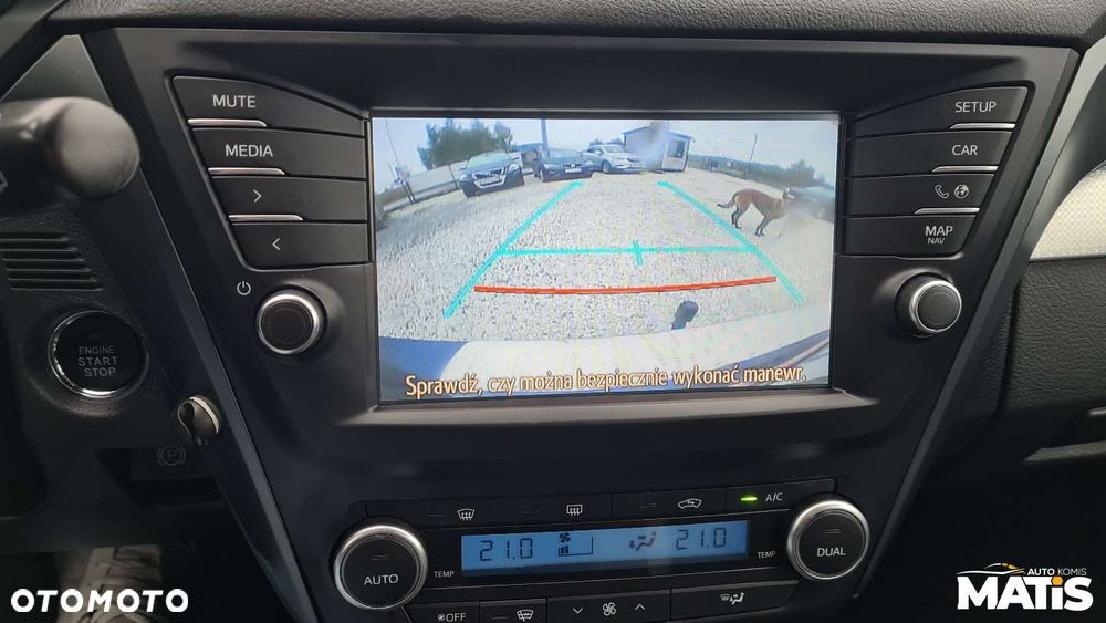 Toyota Avensis - 25