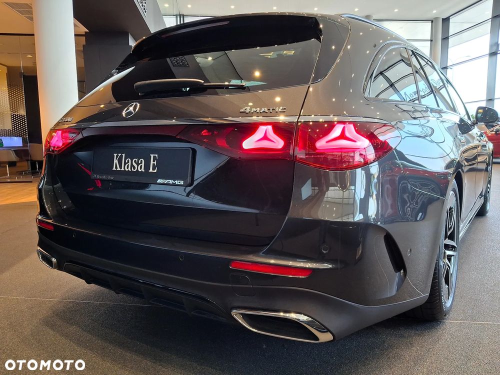 Mercedes-Benz Klasa E 220 d 4-Matic - 6