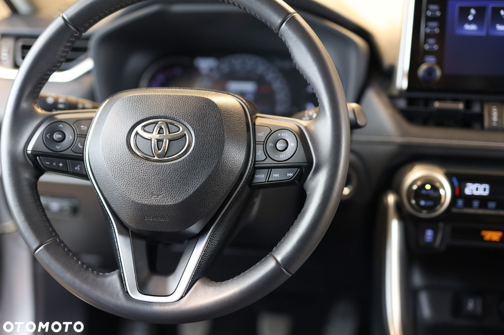 Toyota RAV4 - 14