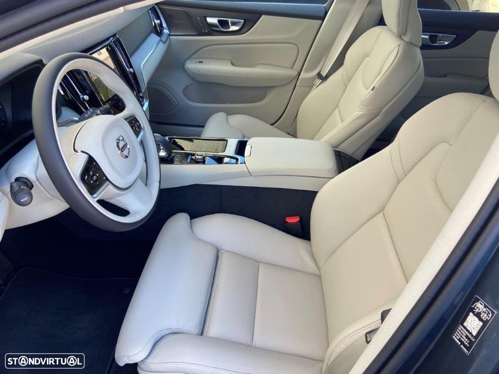 Volvo V60 2.0 T6 AWD TE Plus Bright - 11