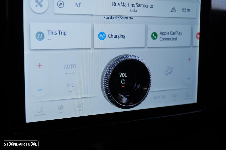 Ford Mustang Mach-E 75.7 kWh Base - 31