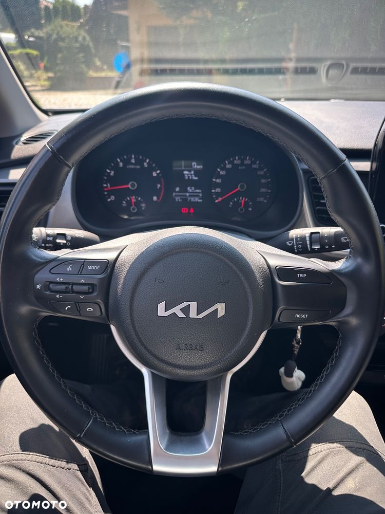 Kia Stonic 1.2 M - 12