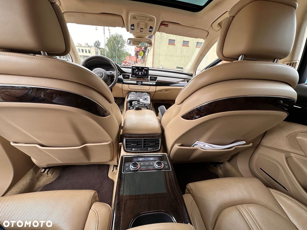 Audi A8 4.2 FSI Quattro - 22