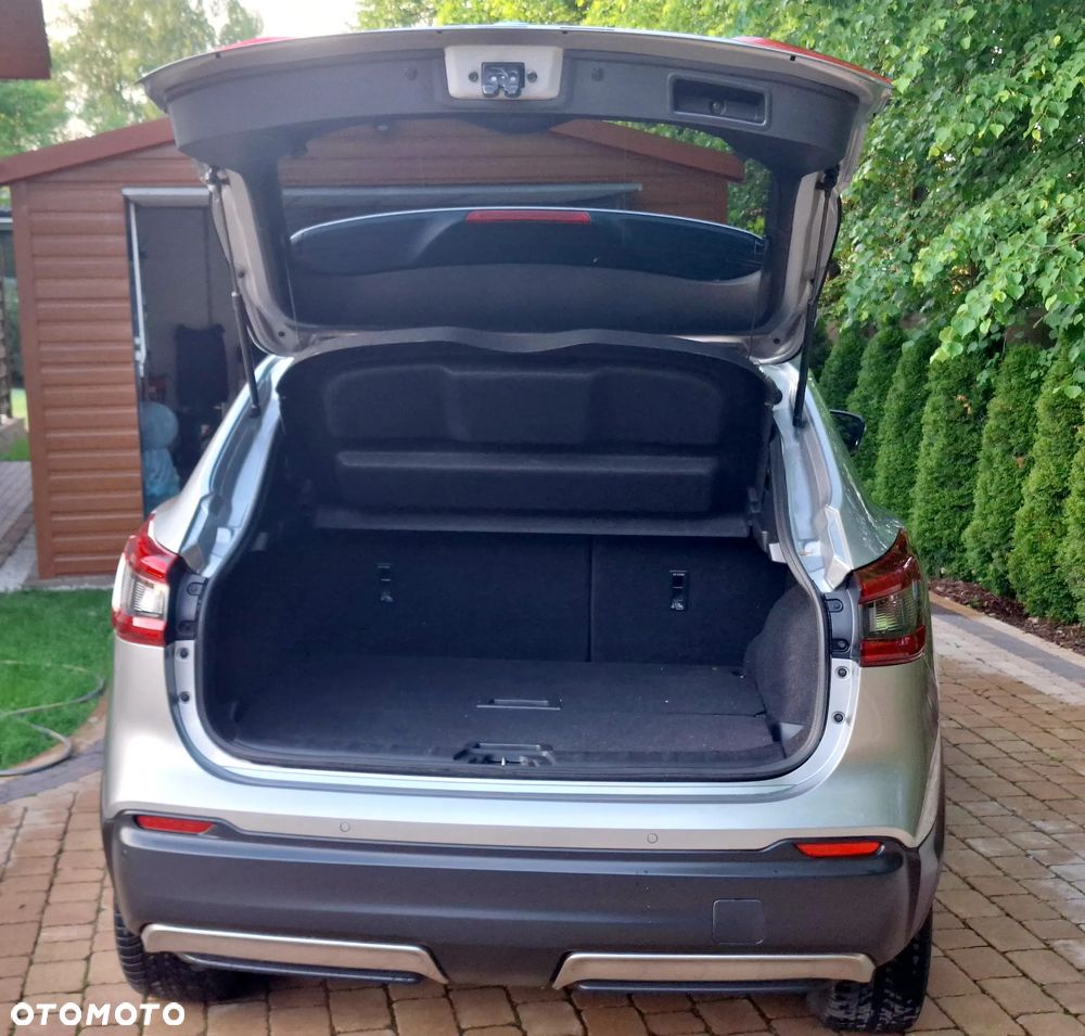 Nissan Qashqai 1.3 DIG-T N-Connecta - 5