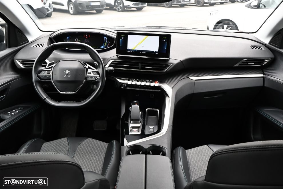 Peugeot 3008 1.6 Hybrid Allure e-EAT8 - 11