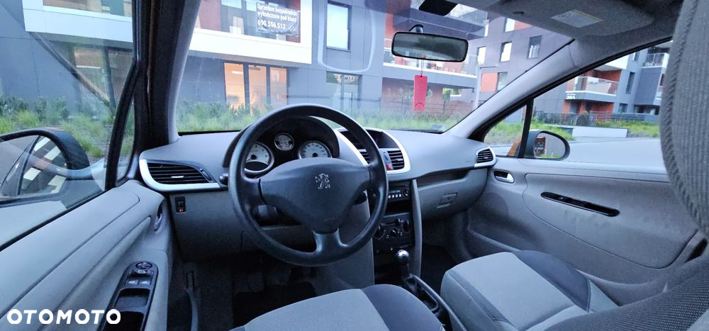 Peugeot 207 95 VTi Urban Move - 12
