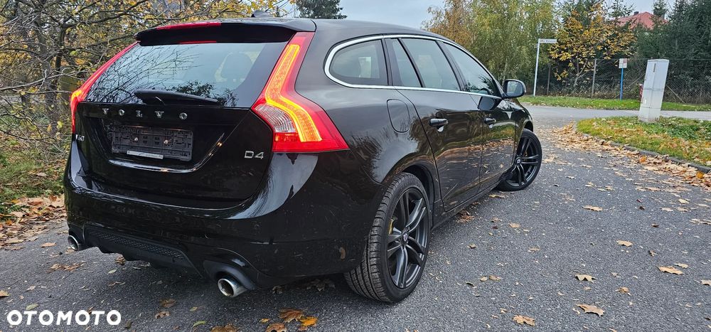 Volvo V60 2018 photo 3