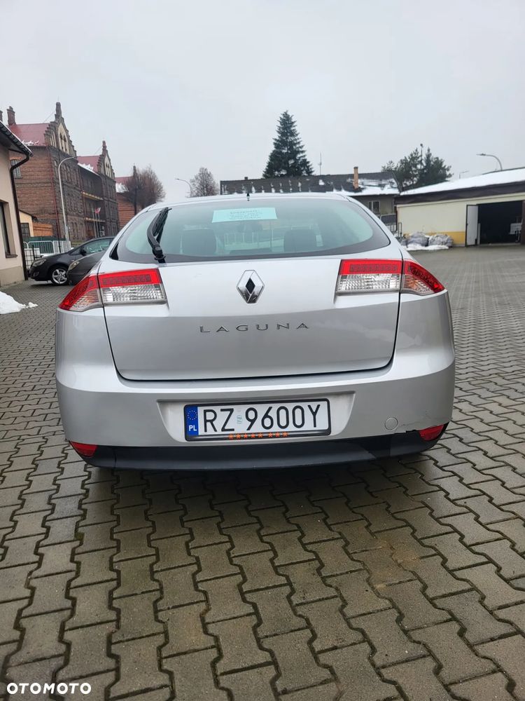 Renault Laguna 1.6 Authentique - 6