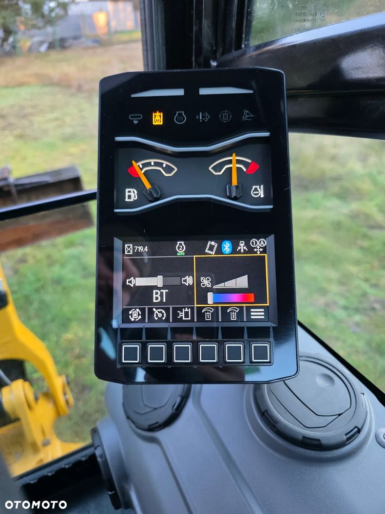 Caterpillar 301.8 - 18